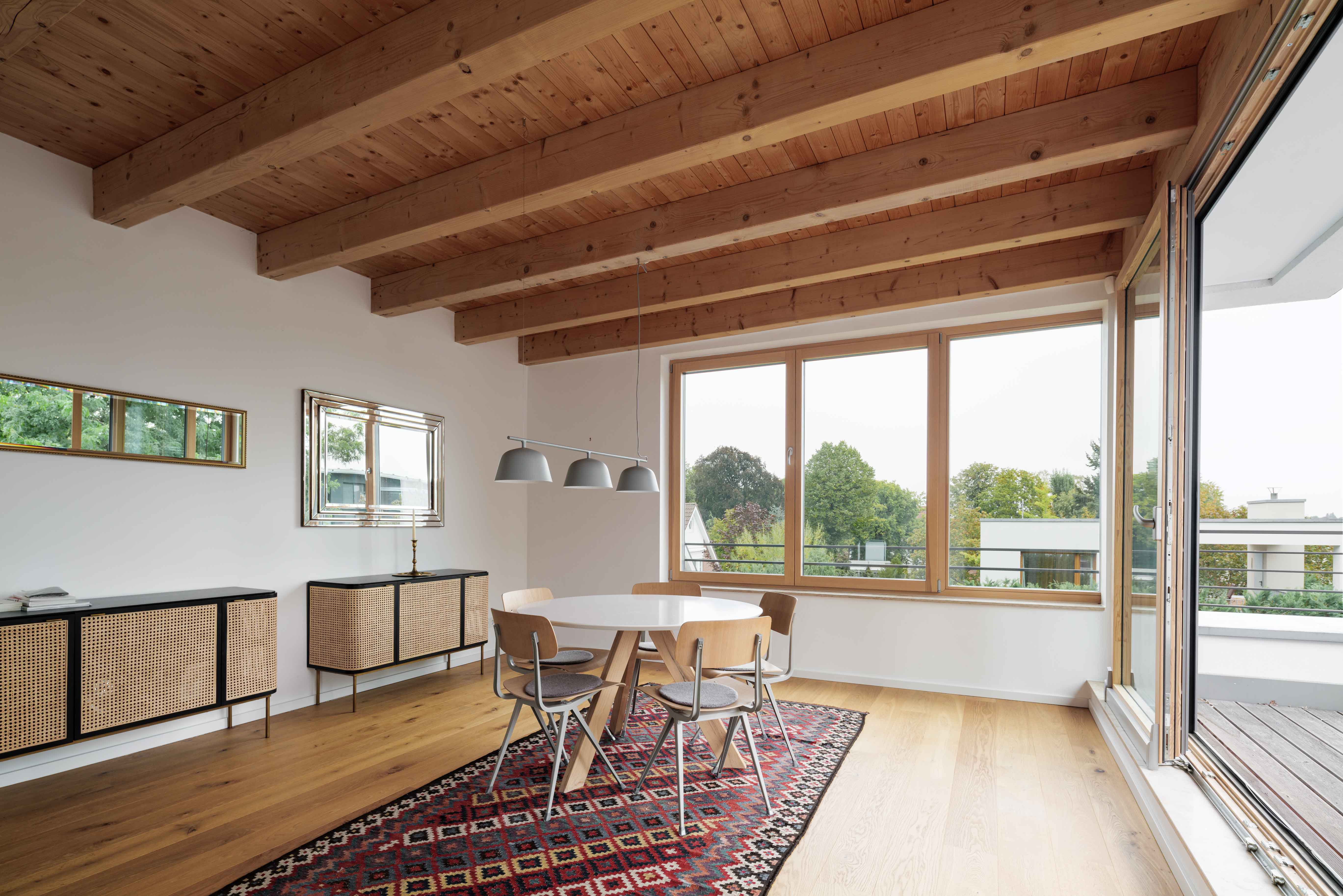 Haus Lin